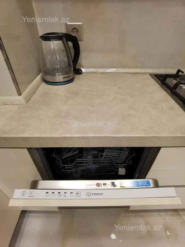 Satılır 7 otaqlı yeni tikili 74 m²