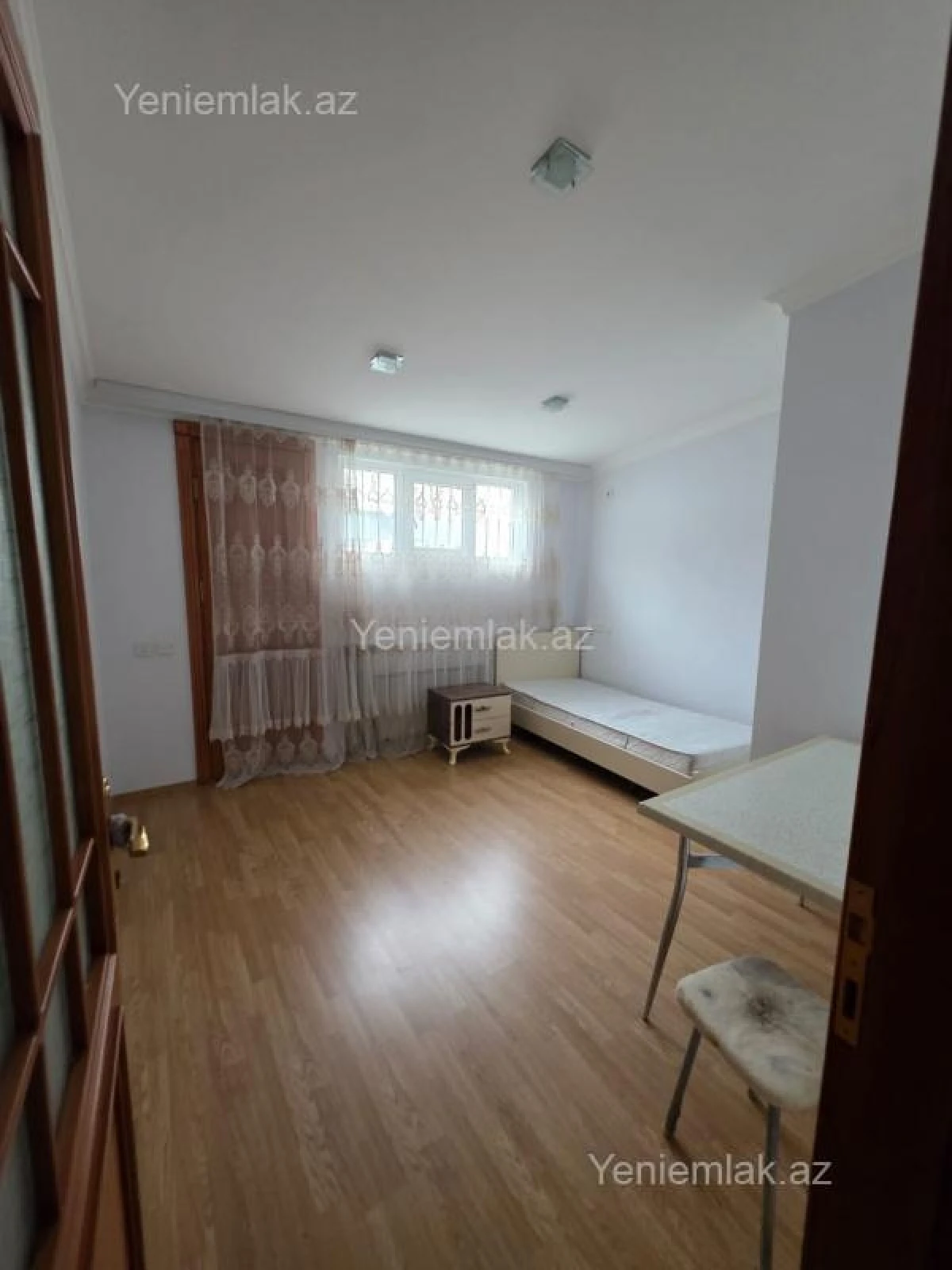 Satılır 3 otaqlı yeni tikili 80 m²