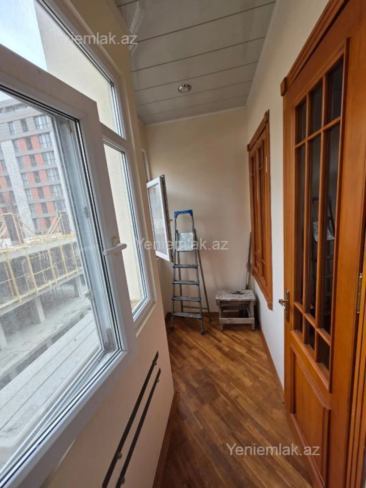 Satılır 3 otaqlı yeni tikili 80 m²