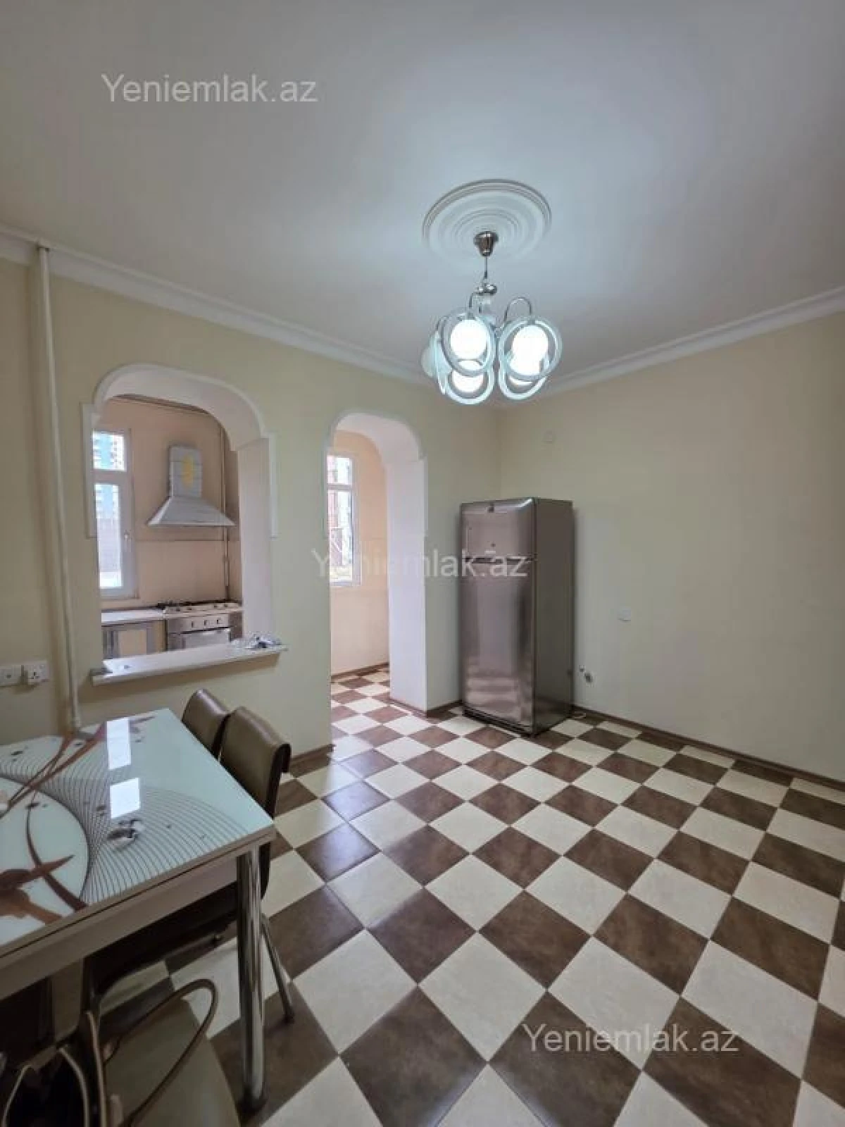 Satılır 3 otaqlı yeni tikili 80 m²