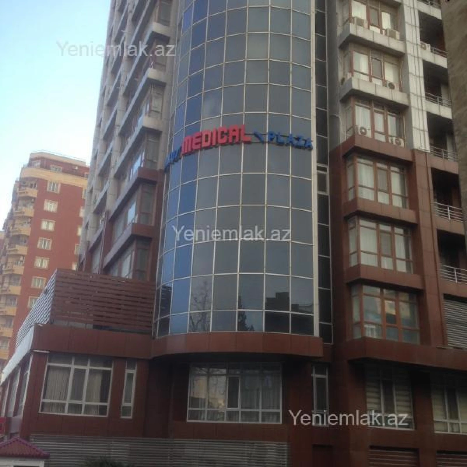 Satılır 3 otaqlı yeni tikili 150 m²