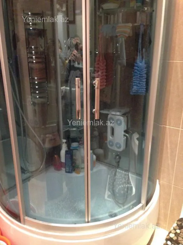 Satılır 3 otaqlı yeni tikili 150 m²