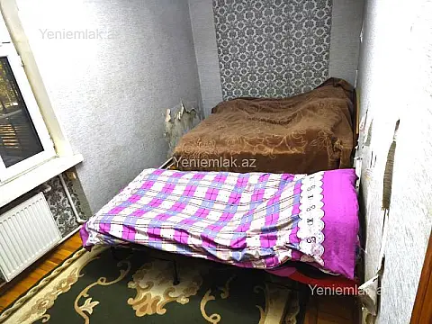 Satılır 2 otaqlı köhnə tikili 55 m²