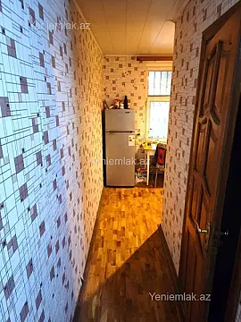 Satılır 2 otaqlı köhnə tikili 55 m²