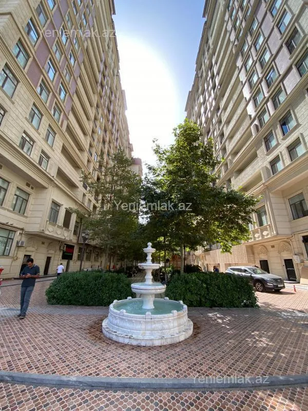 Satılır 3 otaqlı yeni tikili 126 m²