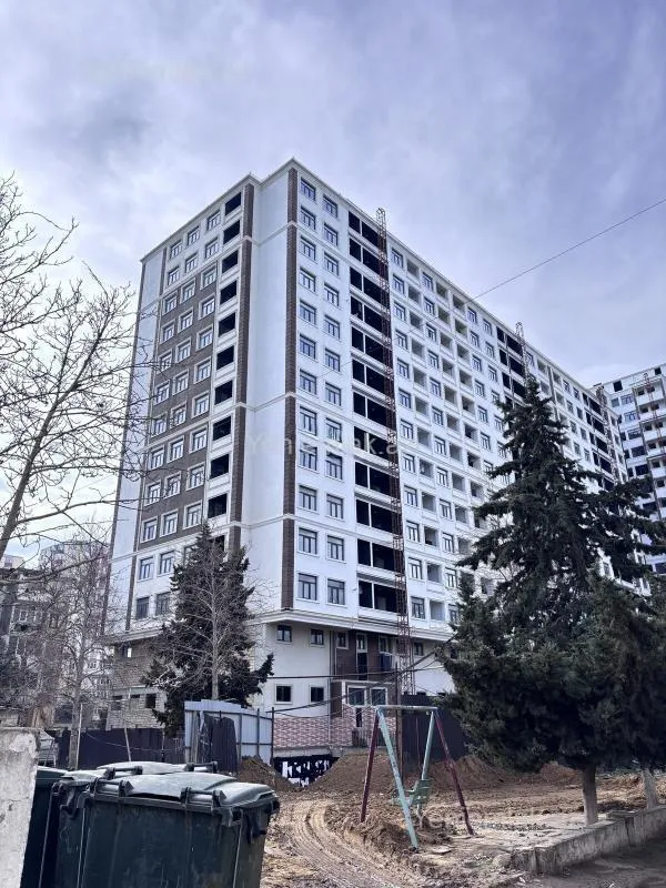 Satılır 4 otaqlı yeni tikili 110 m²