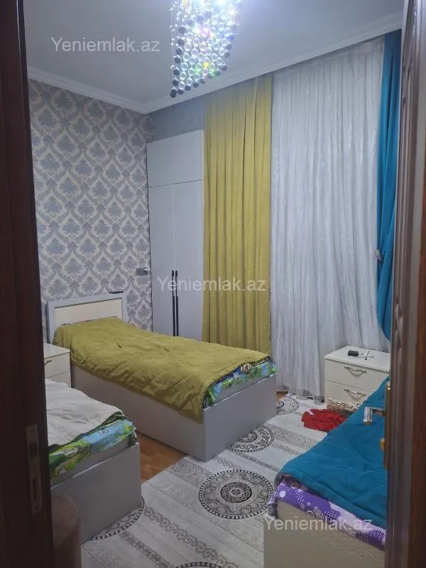 Satılır 3 otaqlı yeni tikili 70 m²