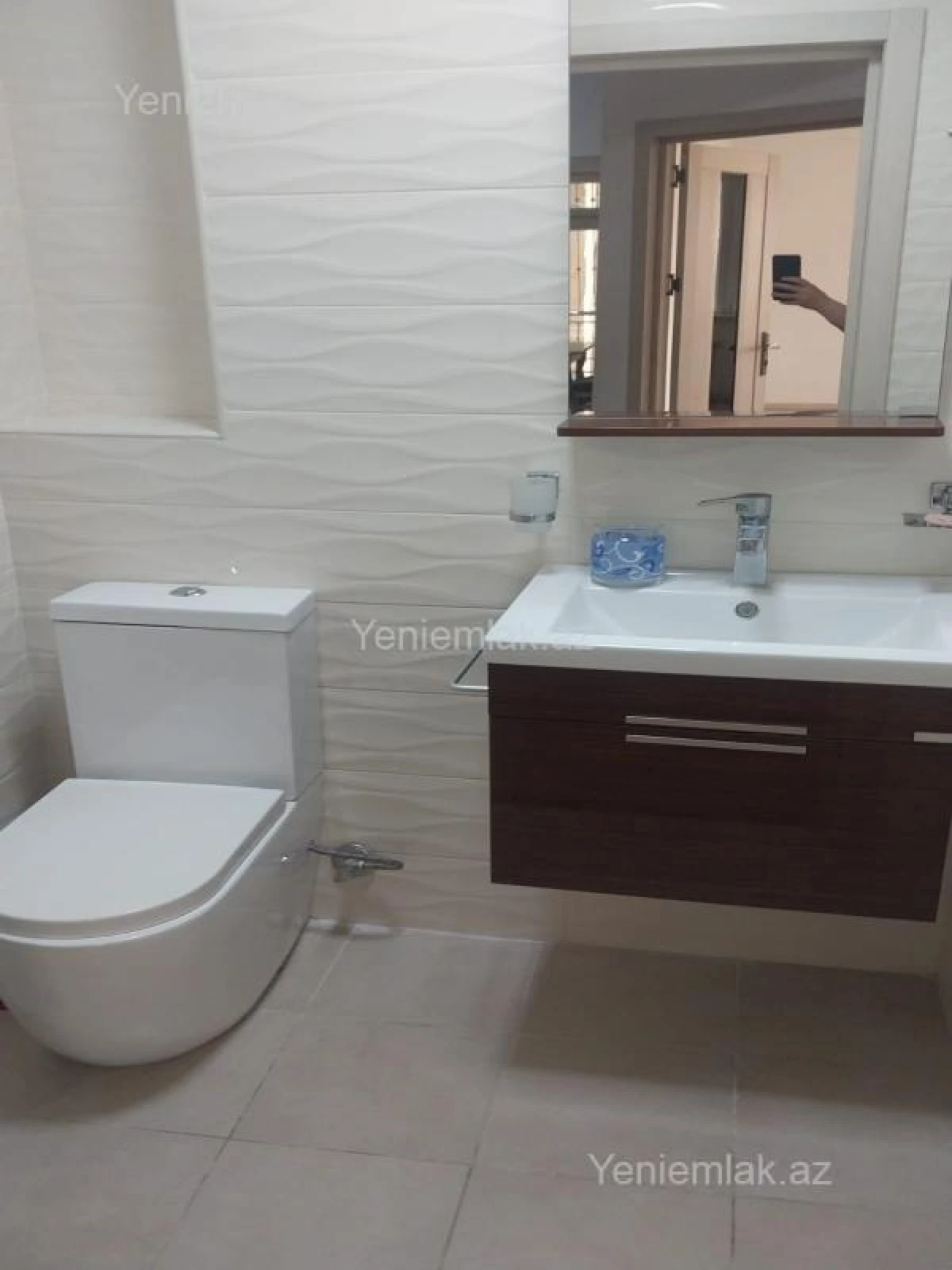 Satılır 2 otaqlı yeni tikili 95 m²