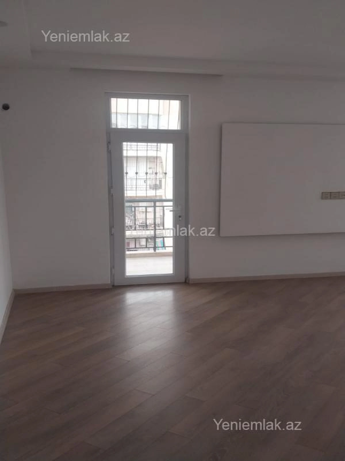 Satılır 2 otaqlı yeni tikili 95 m²