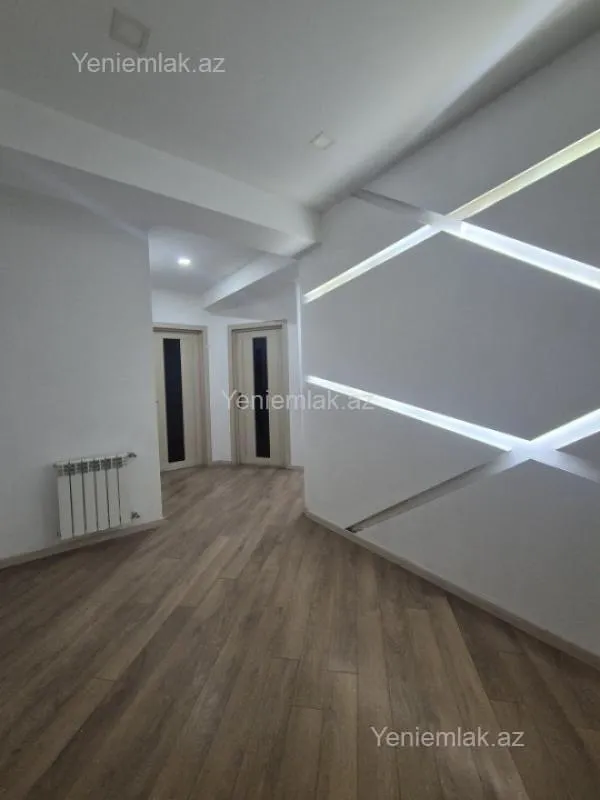 Satılır 2 otaqlı yeni tikili 95 m²