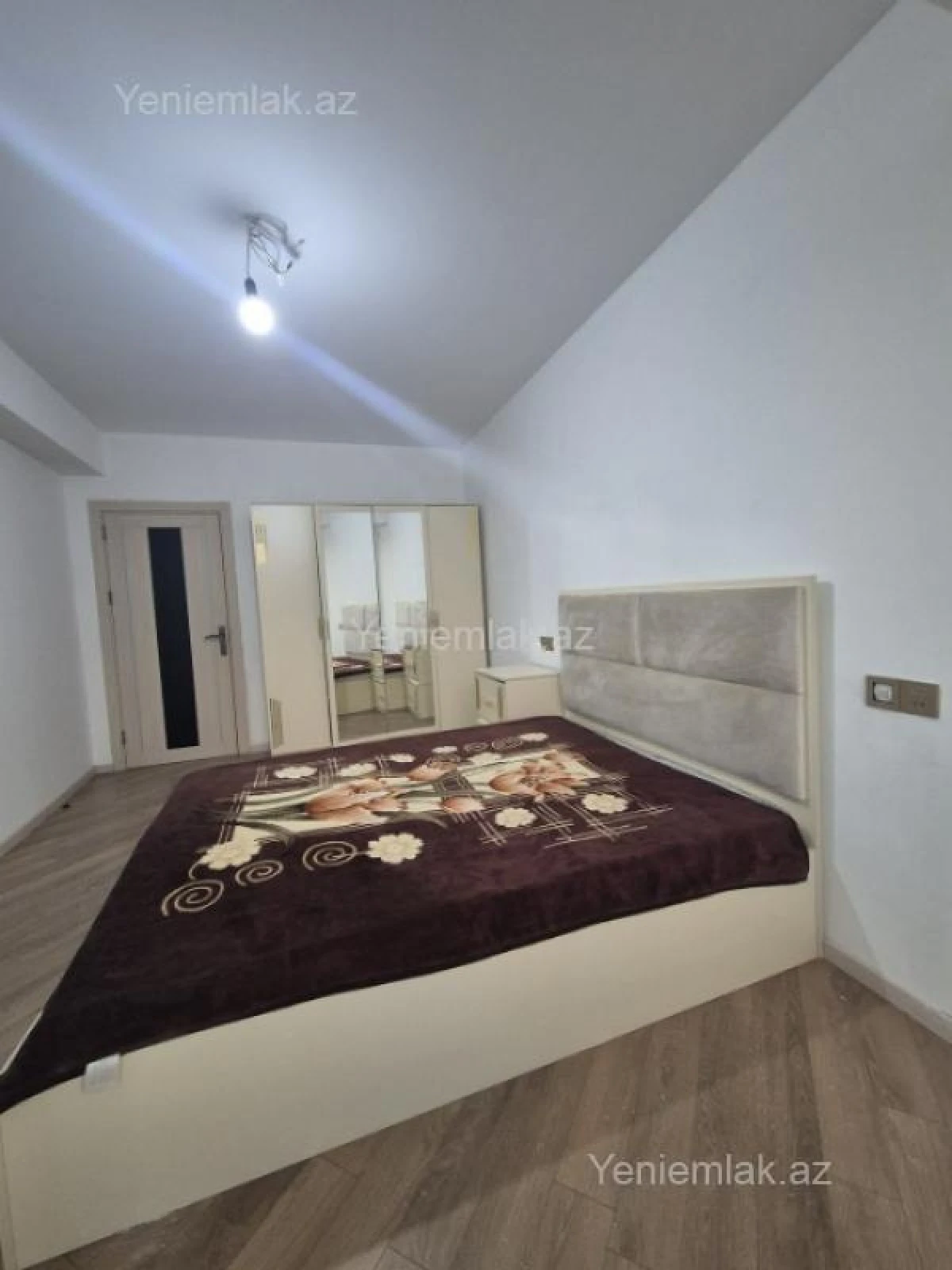 Satılır 2 otaqlı yeni tikili 95 m²