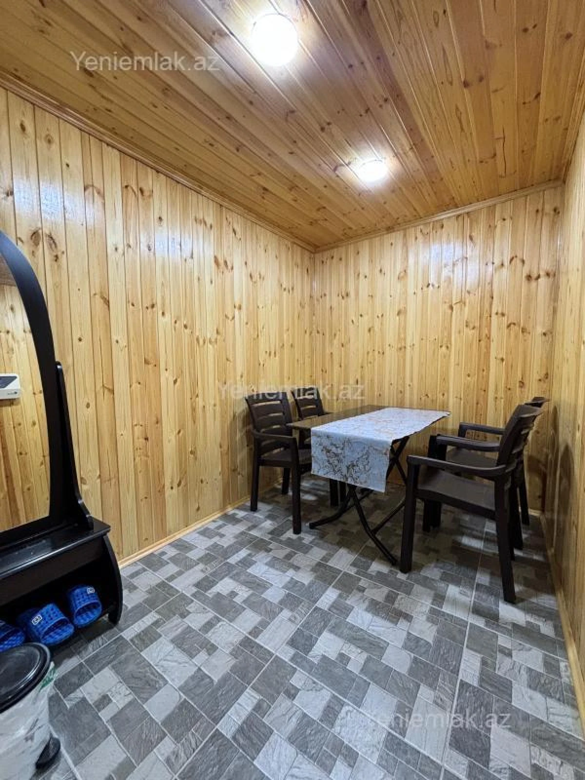 Satılır 7 otaqlı həyət evi 180 m²