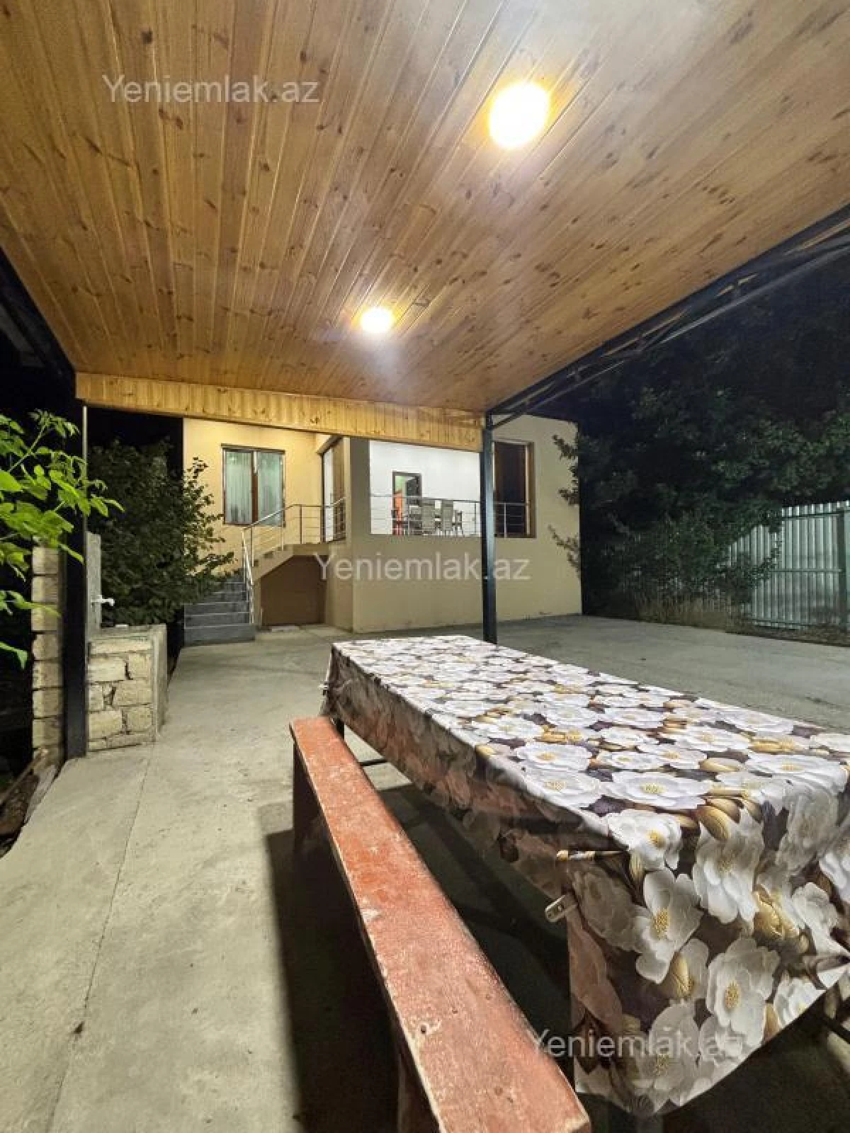 Satılır 7 otaqlı həyət evi 180 m²