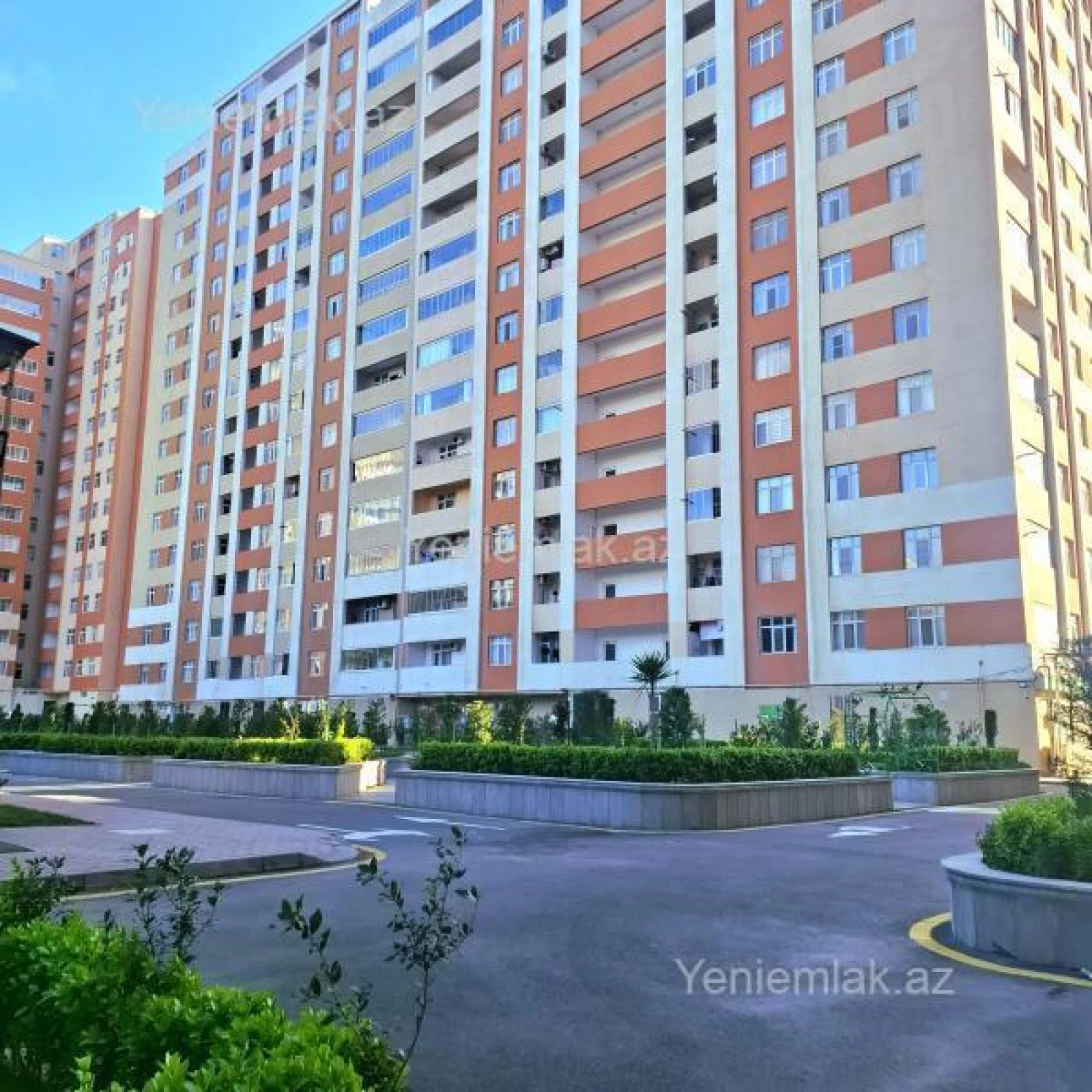Satılır 2 otaqlı yeni tikili 75 m²