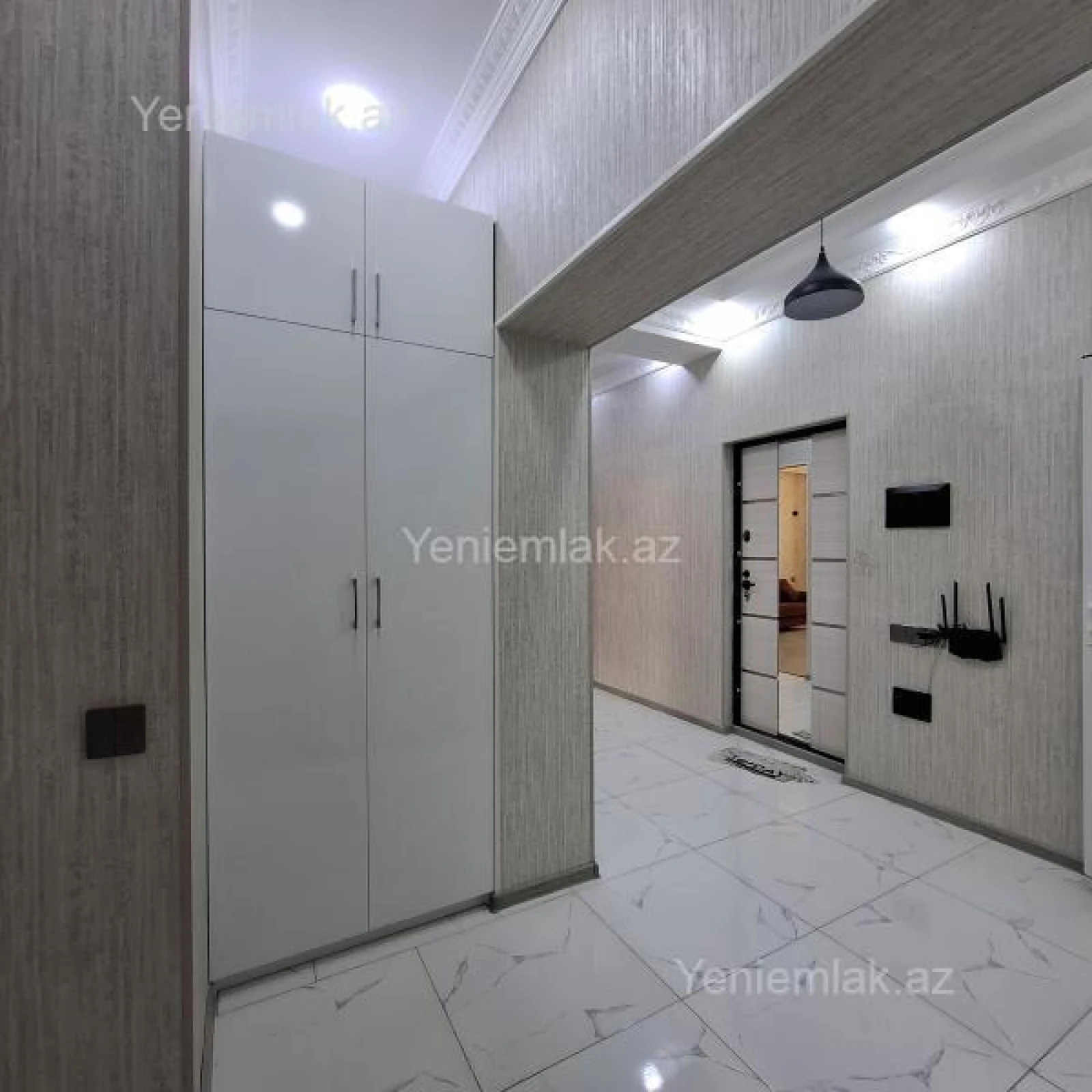 Satılır 2 otaqlı yeni tikili 75 m²