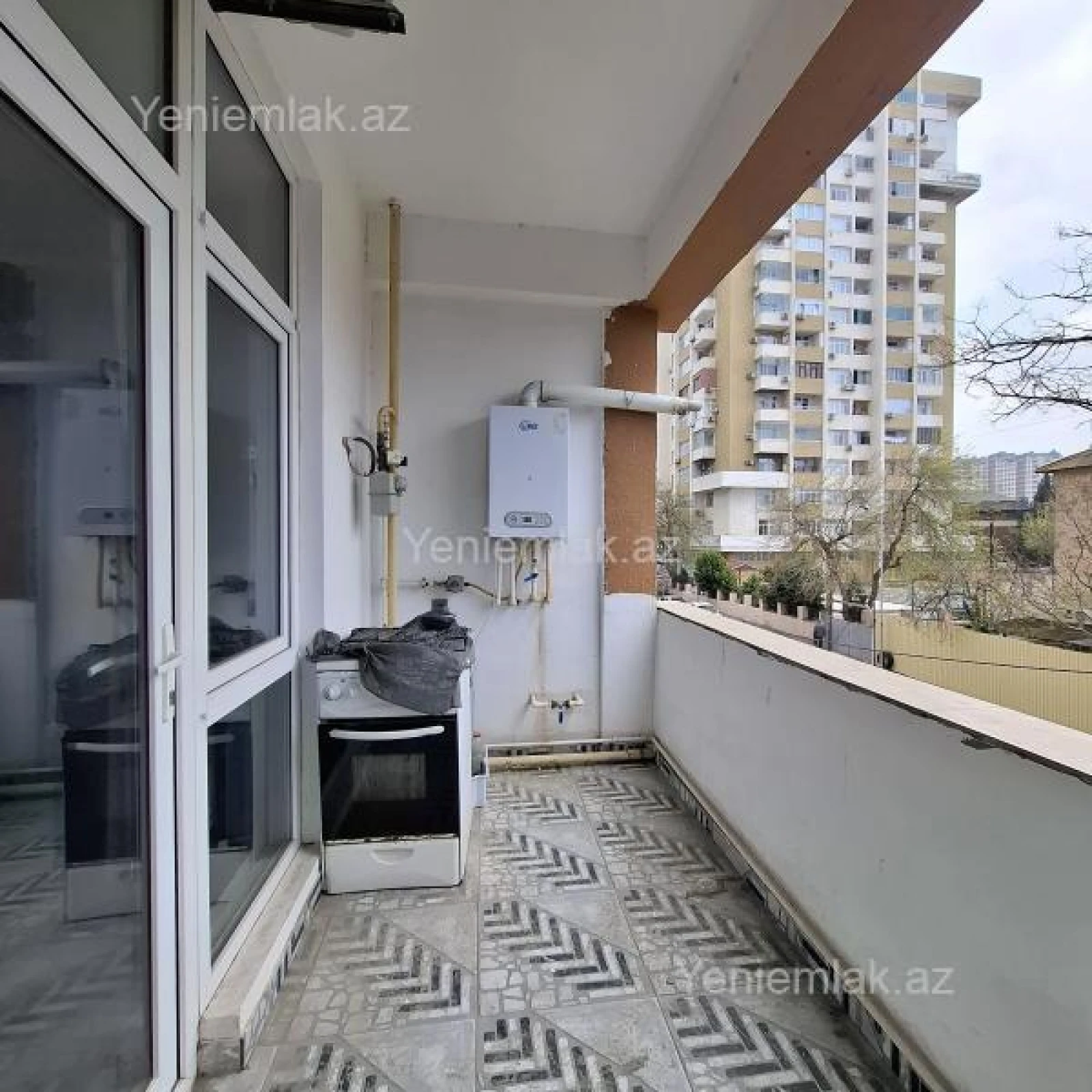 Satılır 2 otaqlı yeni tikili 75 m²