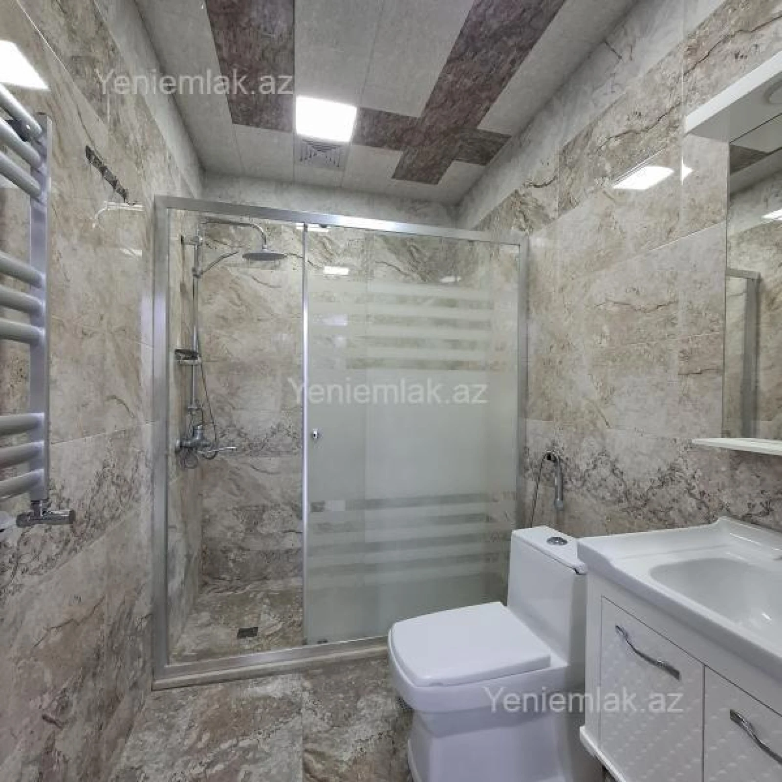 Satılır 2 otaqlı yeni tikili 75 m²