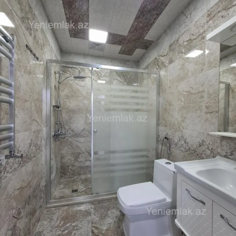Satılır 2 otaqlı yeni tikili 75 m²