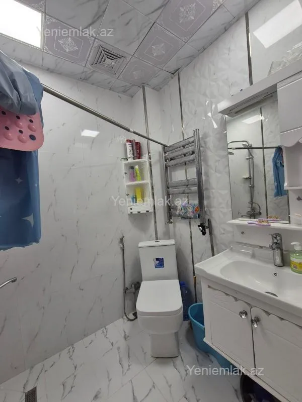 Satılır 3 otaqlı yeni tikili 83 m²