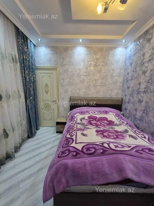 Satılır 3 otaqlı yeni tikili 83 m²