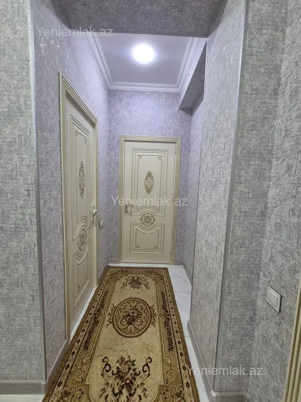 Satılır 3 otaqlı yeni tikili 83 m²