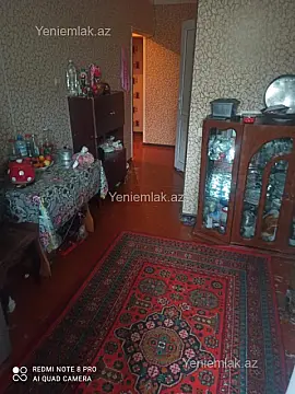 Satılır 2 otaqlı köhnə tikili 60 m²