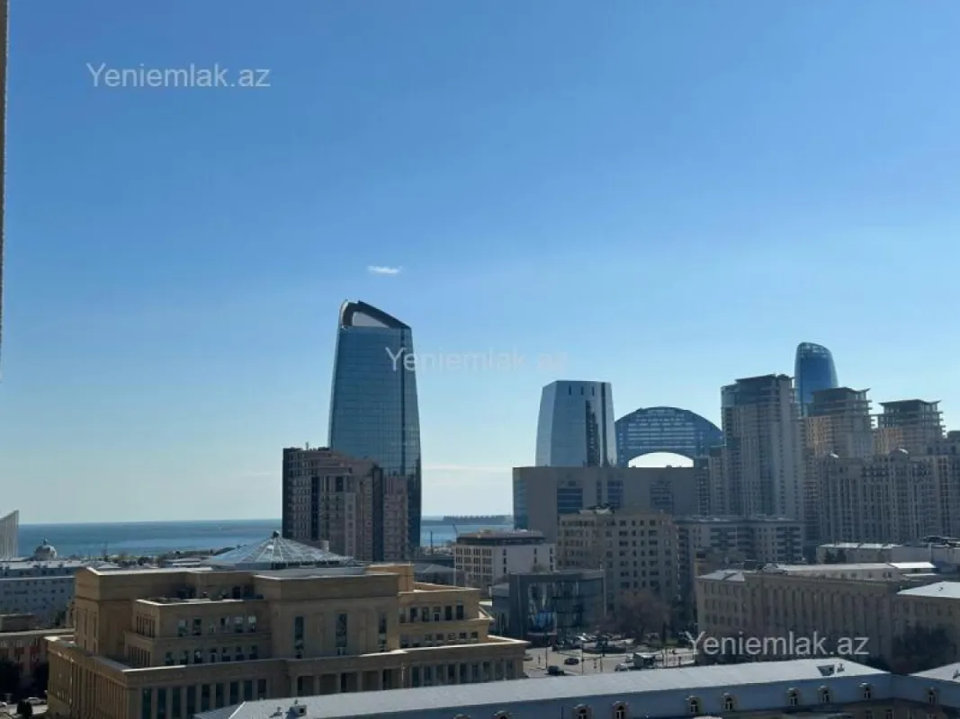 Satılır 4 otaqlı yeni tikili 171 m²