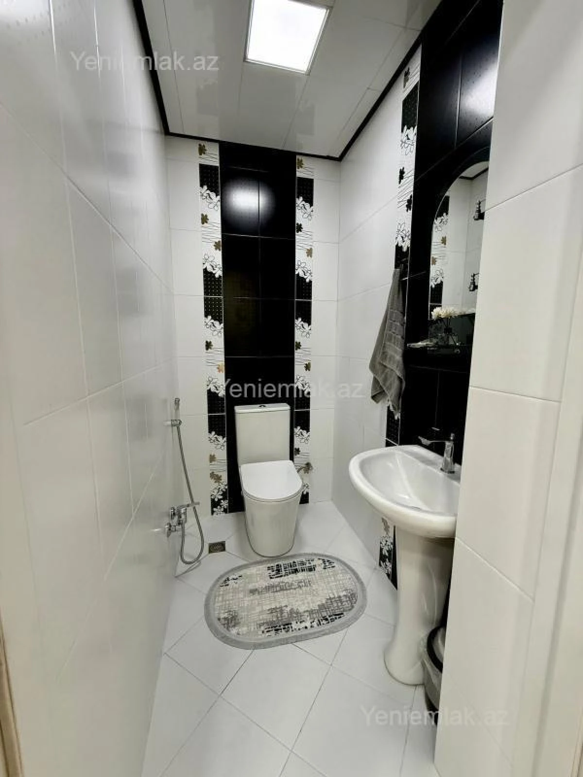 Satılır 3 otaqlı yeni tikili 110 m²