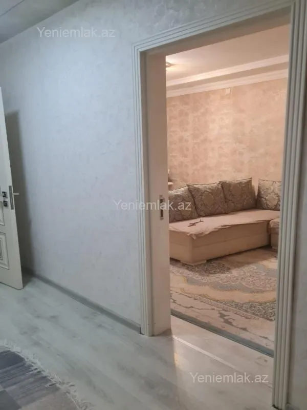 Satılır 3 otaqlı köhnə tikili 72 m²