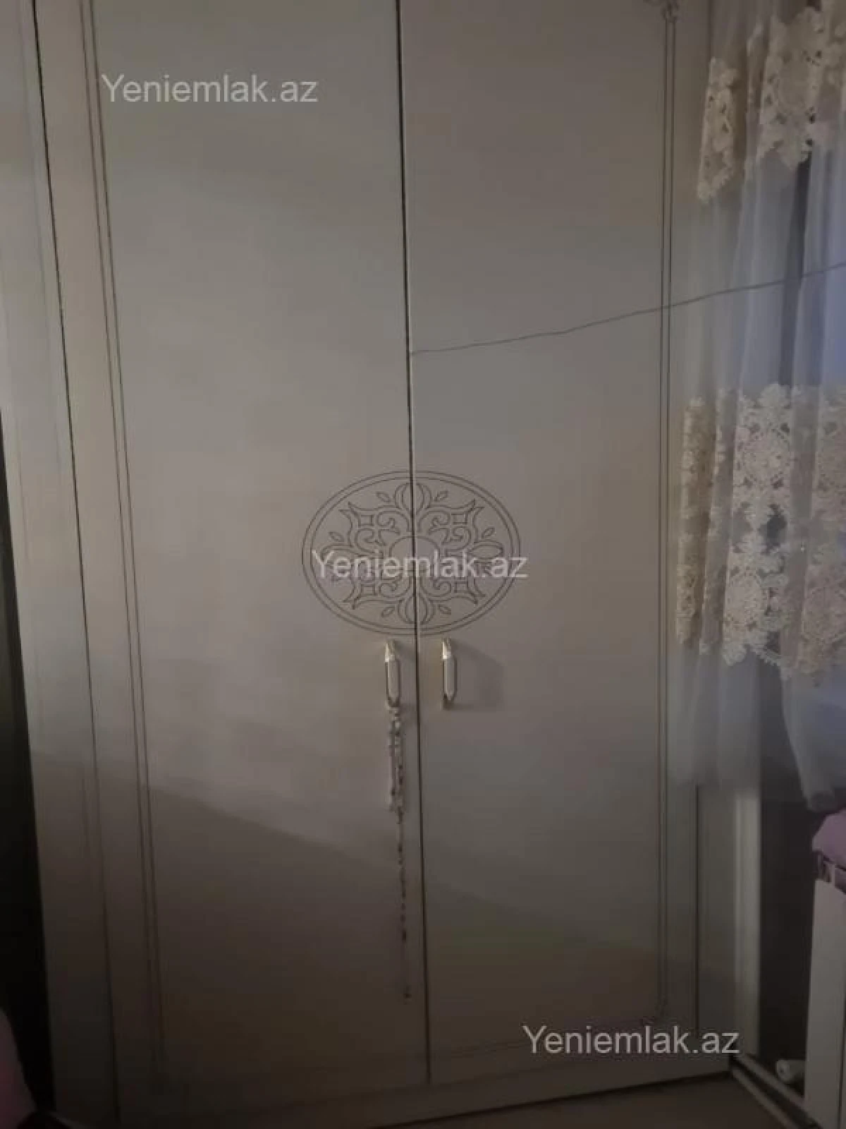 Satılır 3 otaqlı köhnə tikili 72 m²