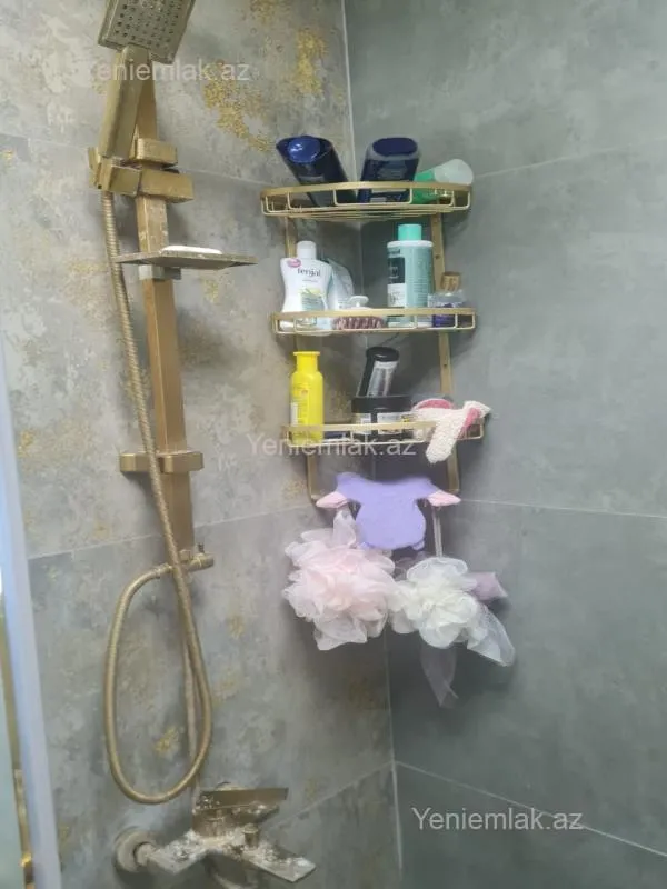 Satılır 3 otaqlı köhnə tikili 72 m²