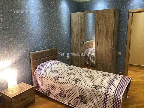 Satılır 3 otaqlı yeni tikili 115 m²