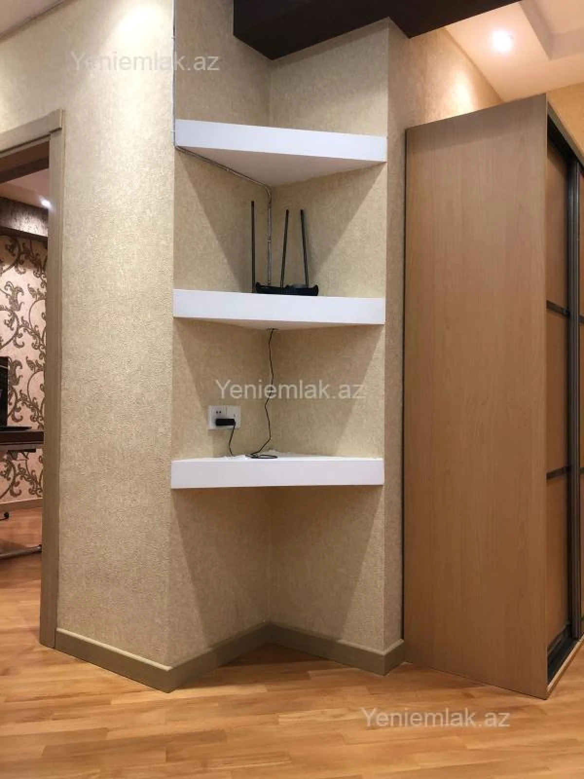 Satılır 3 otaqlı yeni tikili 115 m²