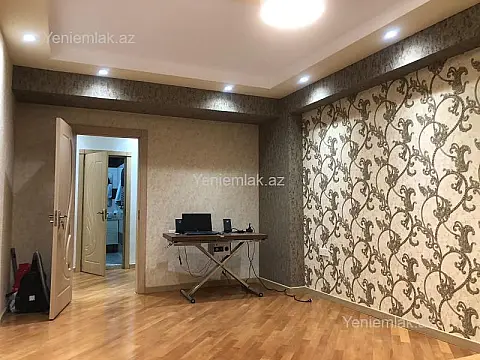 Satılır 3 otaqlı yeni tikili 115 m²