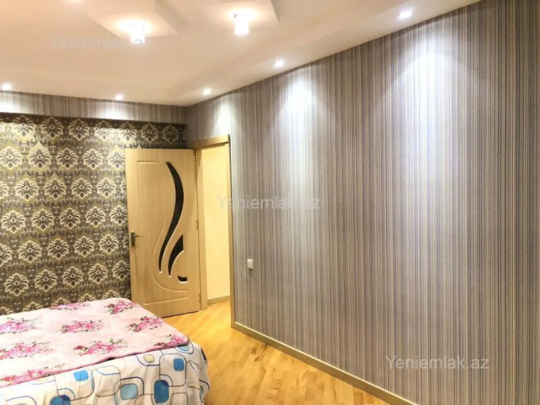 Satılır 3 otaqlı yeni tikili 115 m²