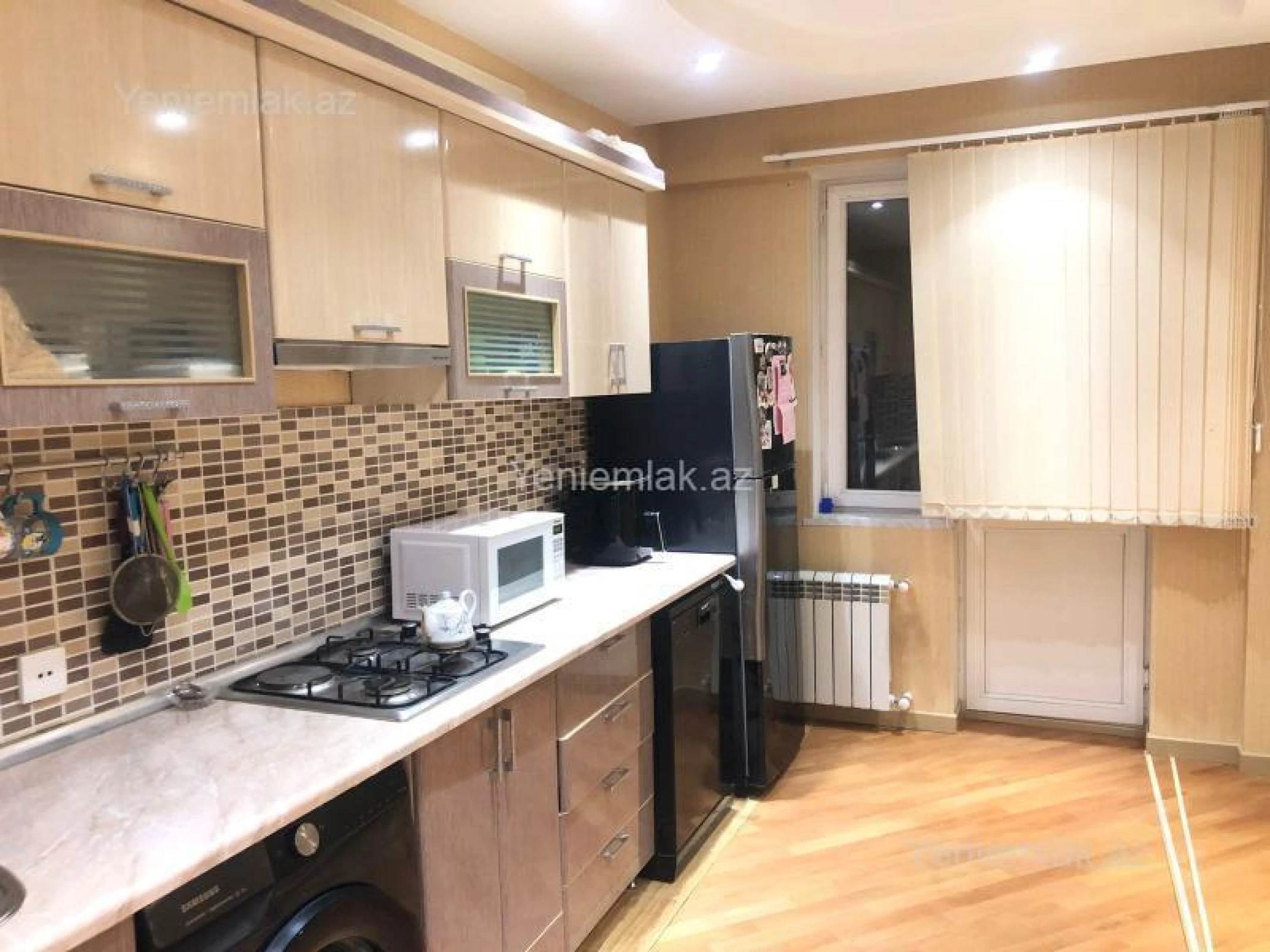 Satılır 3 otaqlı yeni tikili 115 m²