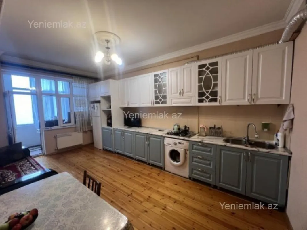 Satılır 3 otaqlı yeni tikili 95.5 m²