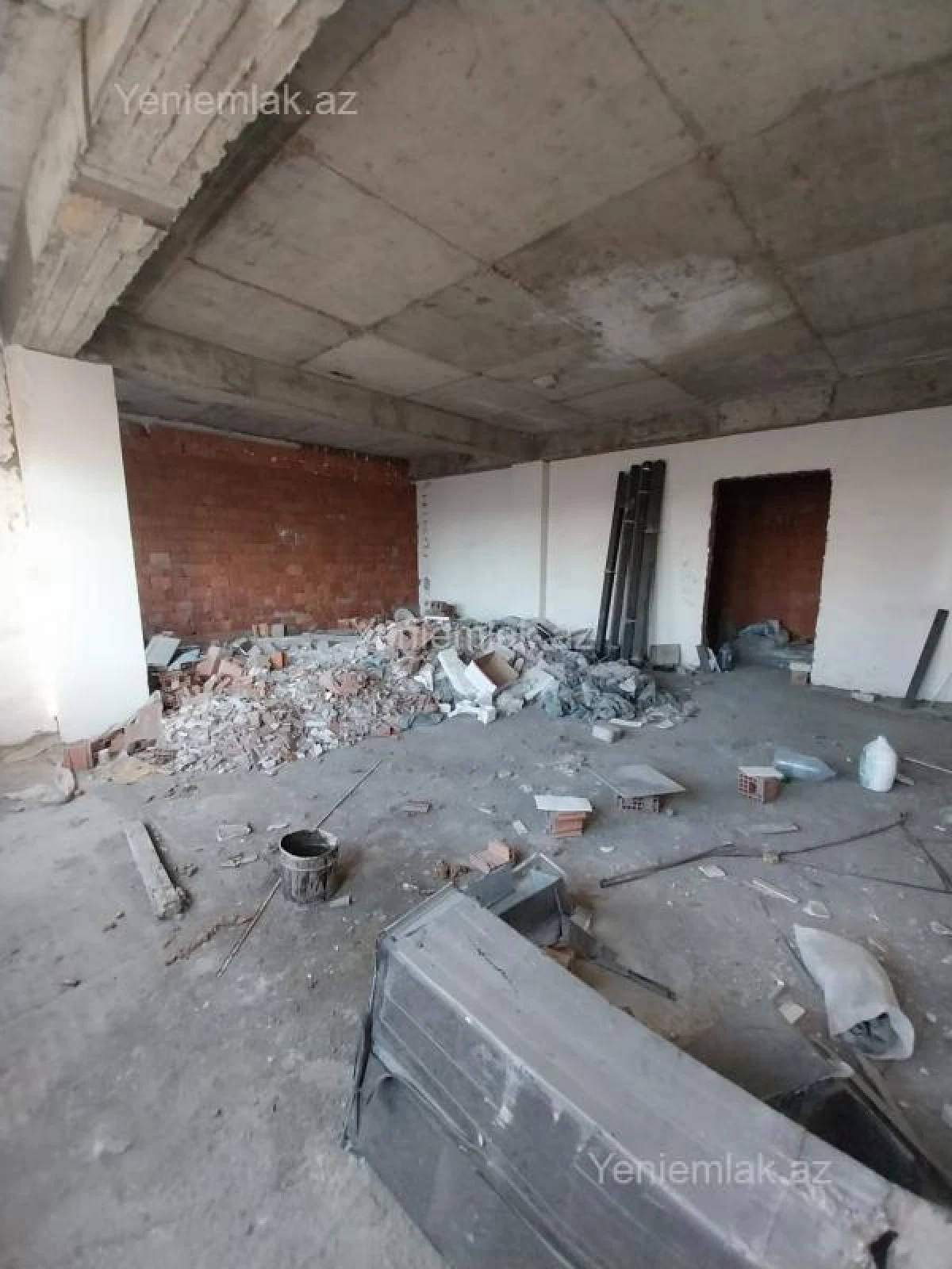 Satılır 3 otaqlı yeni tikili 150 m²