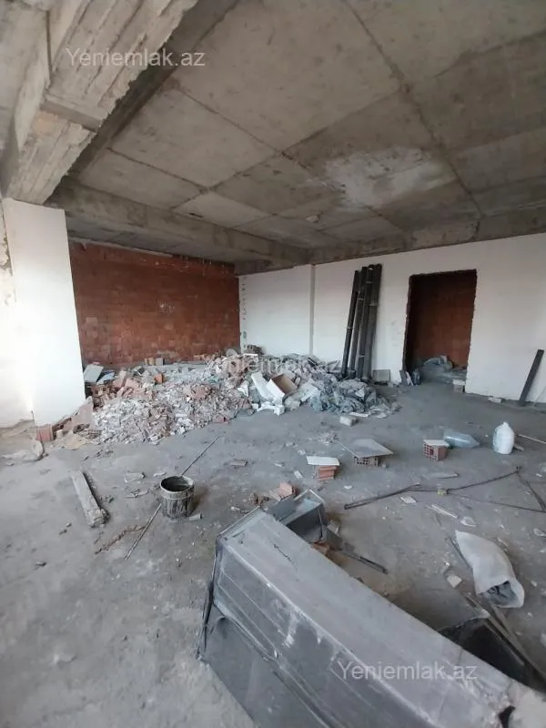 Satılır 3 otaqlı yeni tikili 150 m²