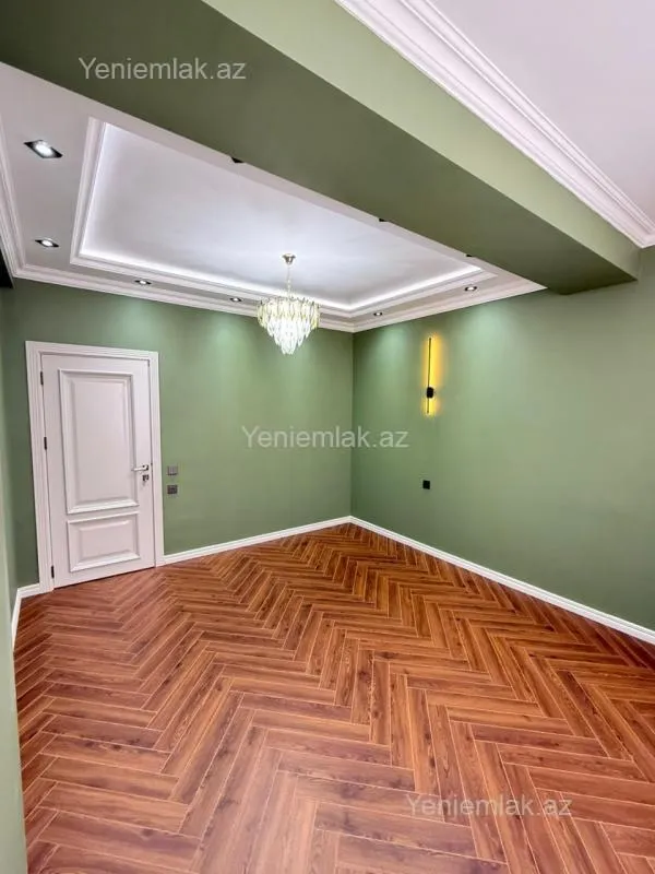 Satılır 4 otaqlı yeni tikili 135 m²