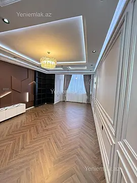 Satılır 4 otaqlı yeni tikili 135 m²