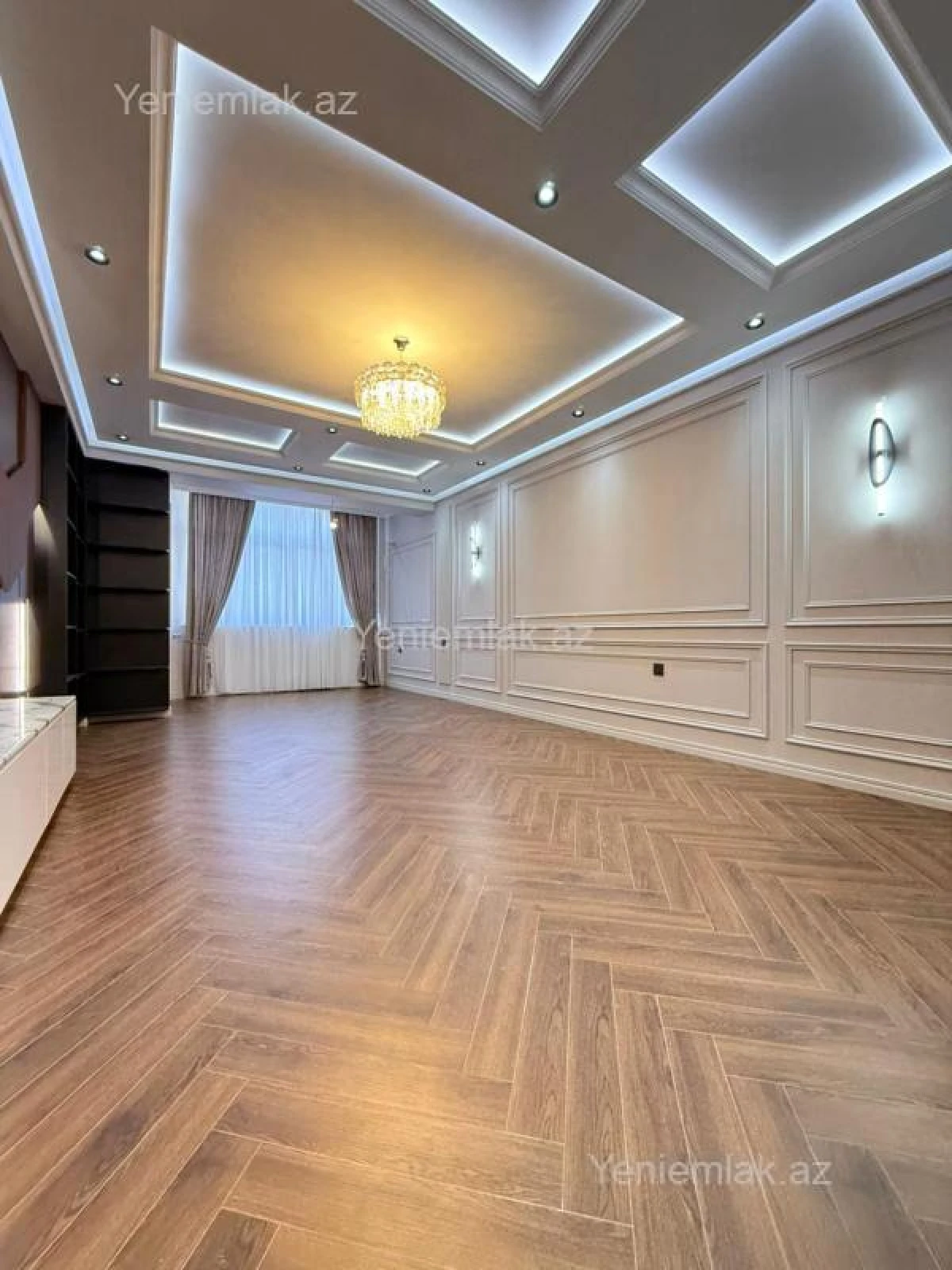 Satılır 4 otaqlı yeni tikili 135 m²
