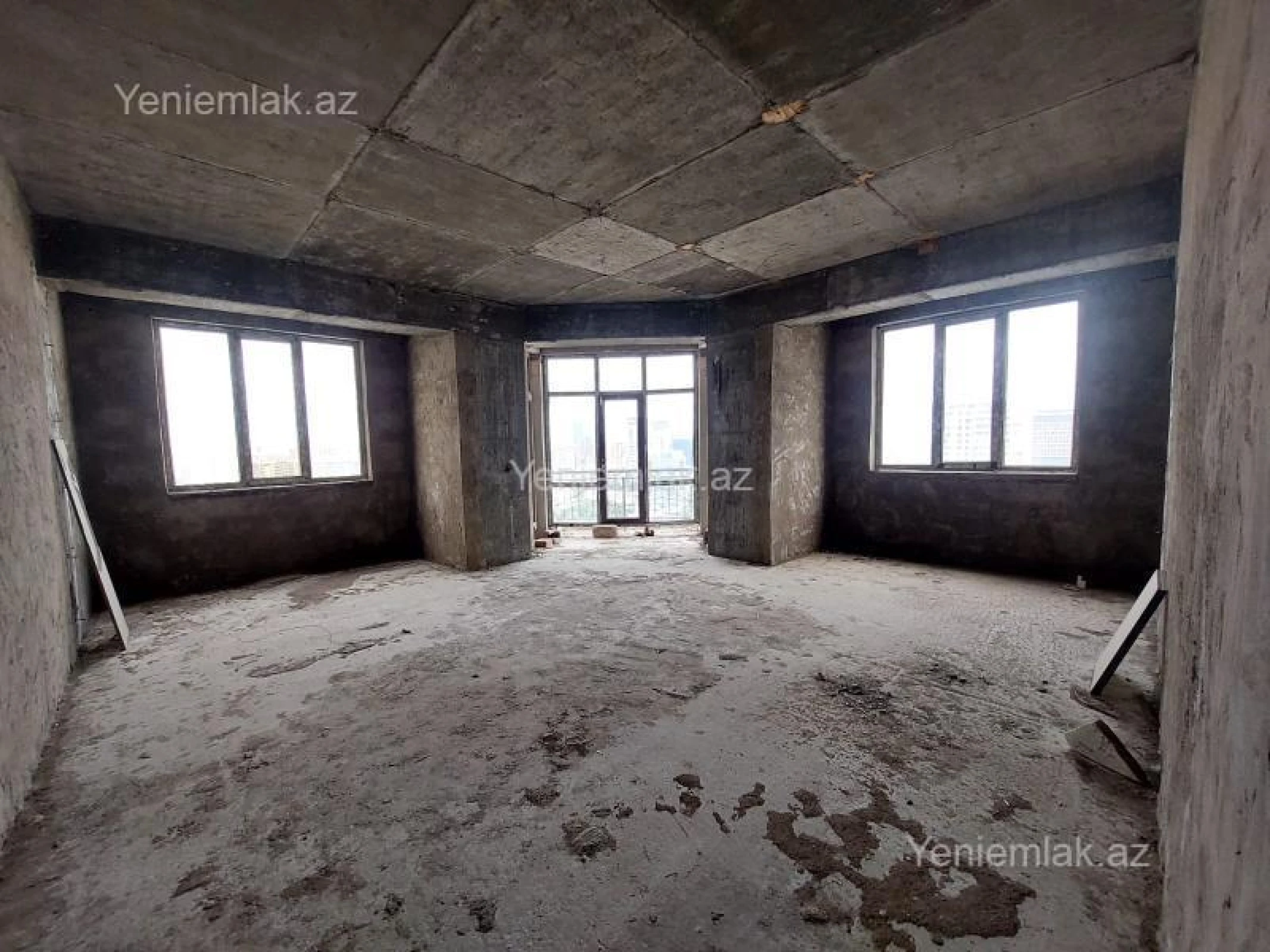 Satılır 4 otaqlı yeni tikili 184 m²