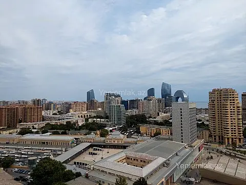 Satılır 4 otaqlı yeni tikili 184 m²