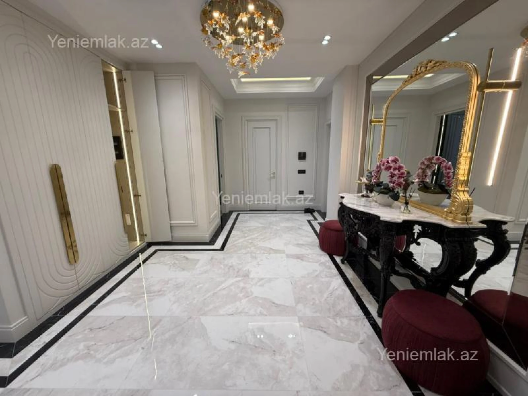 Satılır 3 otaqlı yeni tikili 124 m²