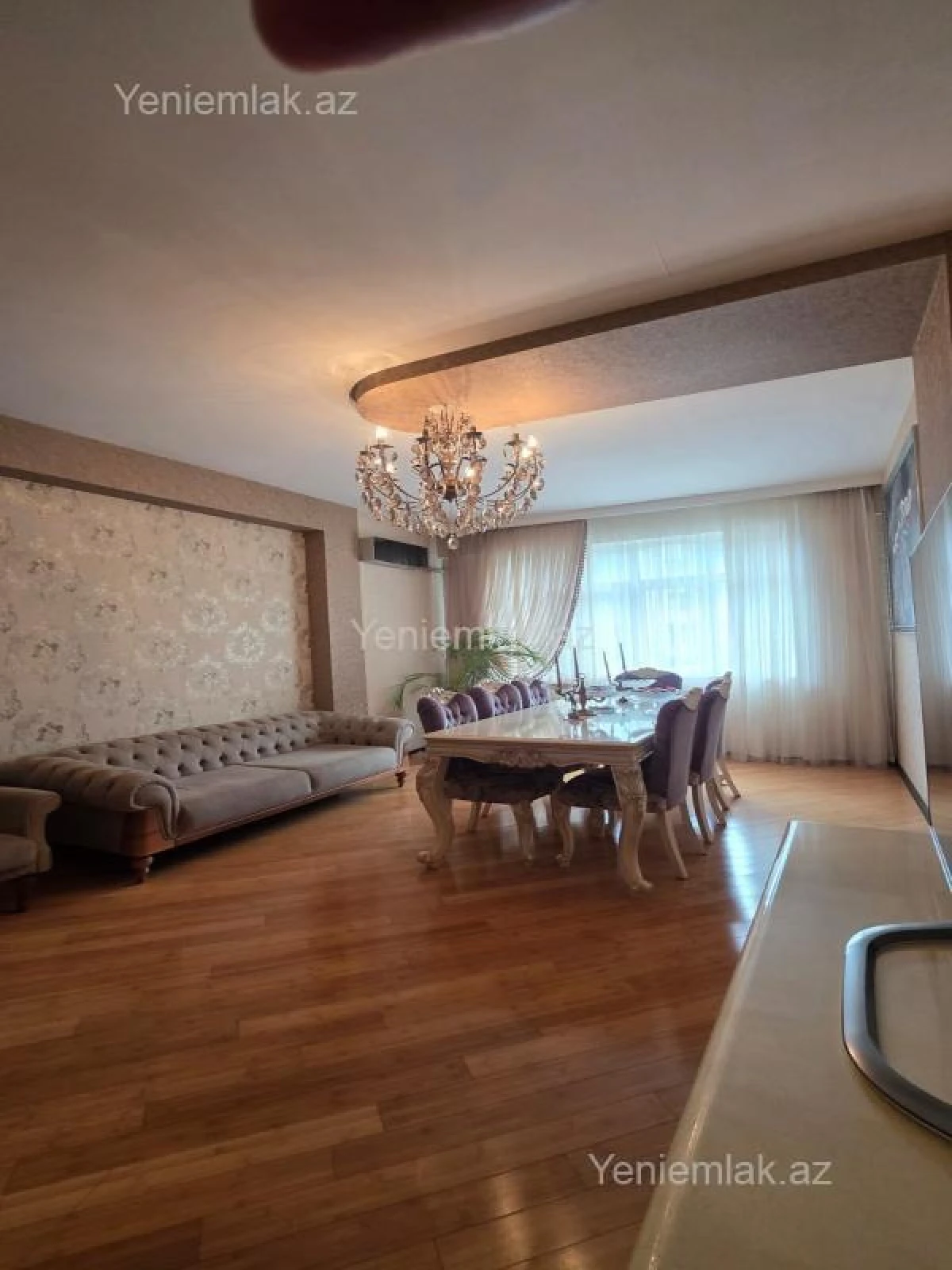 Satılır 3 otaqlı yeni tikili 131 m²