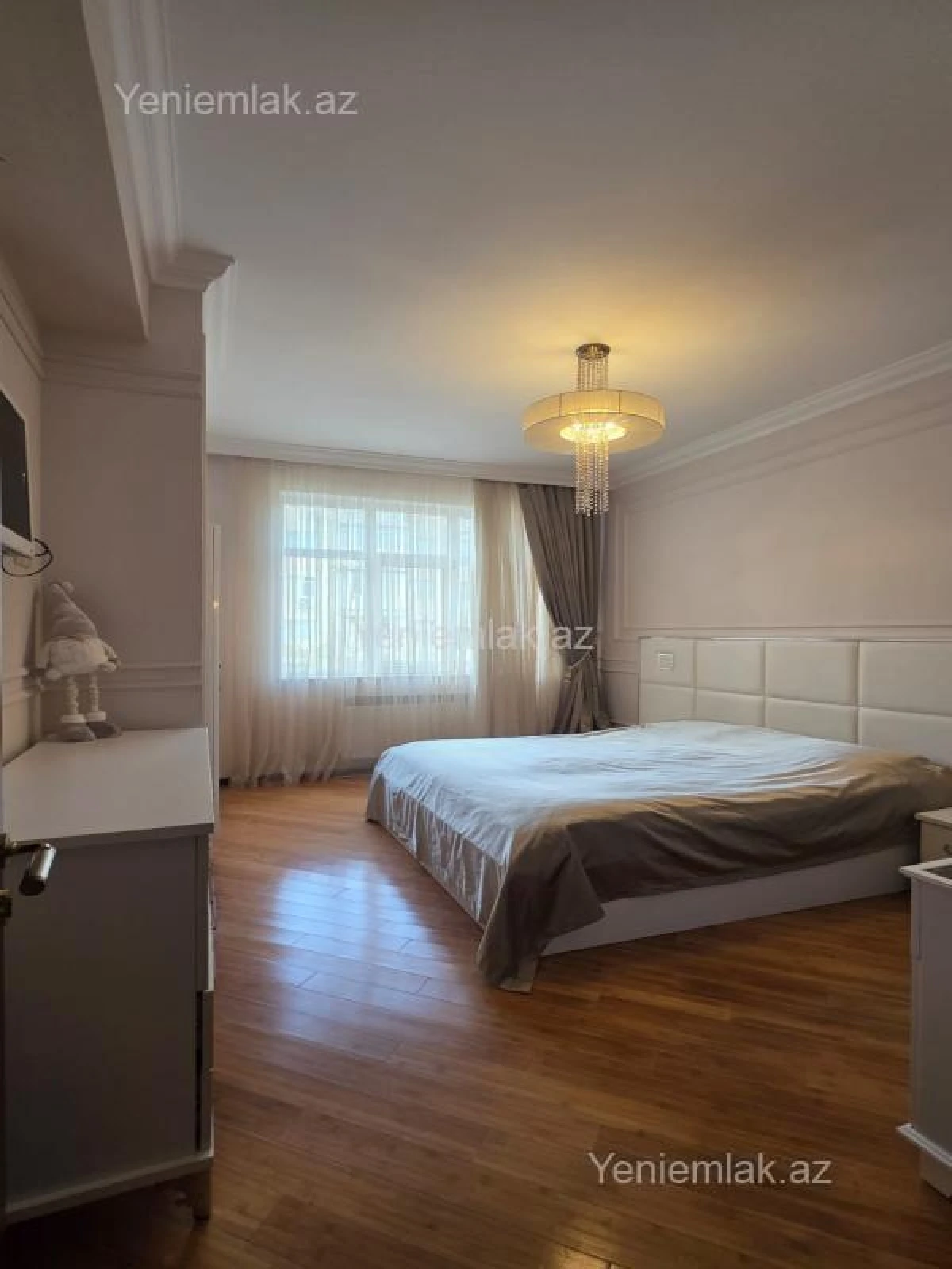 Satılır 3 otaqlı yeni tikili 131 m²