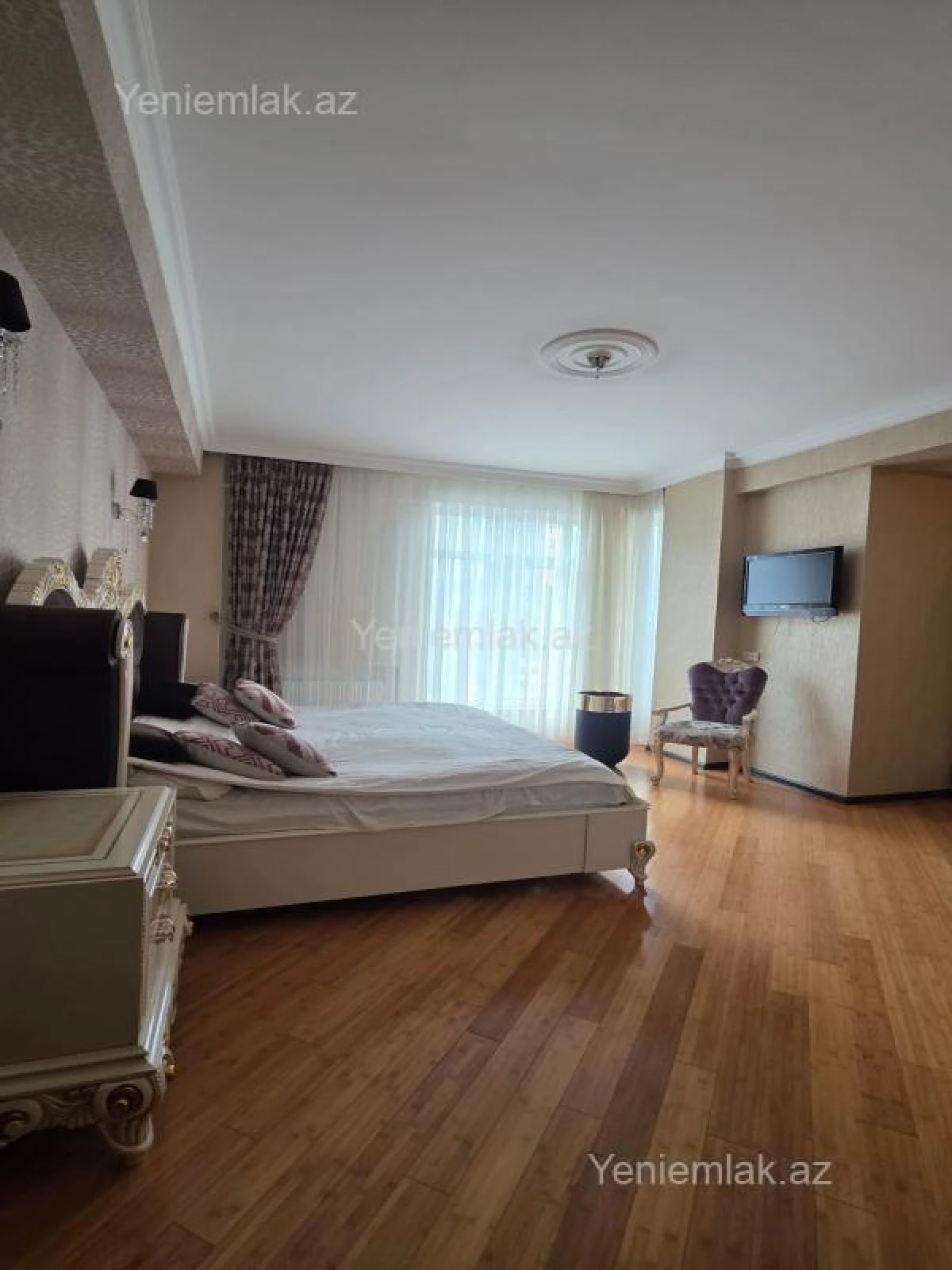 Satılır 3 otaqlı yeni tikili 131 m²