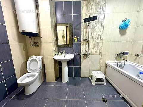 Satılır 3 otaqlı yeni tikili 100 m²