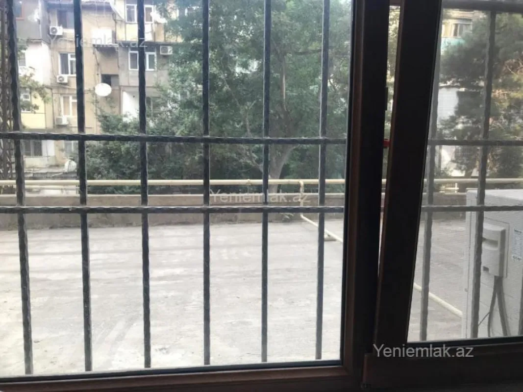 Satılır 3 otaqlı yeni tikili 90 m²